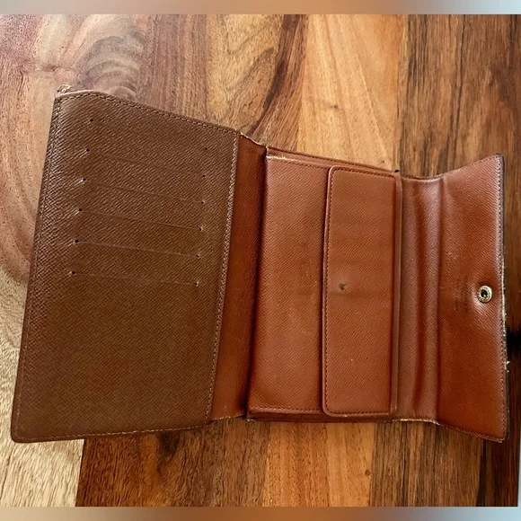 Louis Vuitton Monogram Porte Tresor Etui Papiers Wallet - Picture 8 of 16